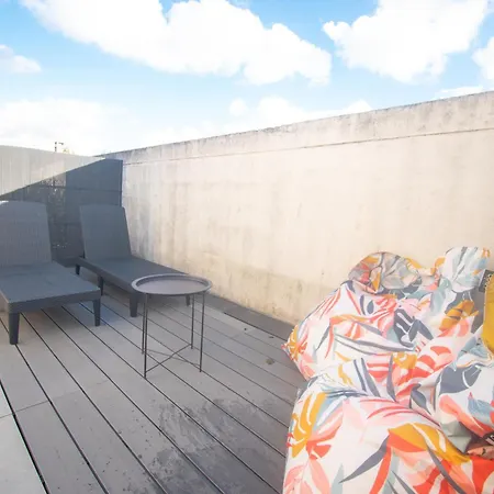 Hébergement de vacances Triplex Exceptionnel 3min Du Metro7 *