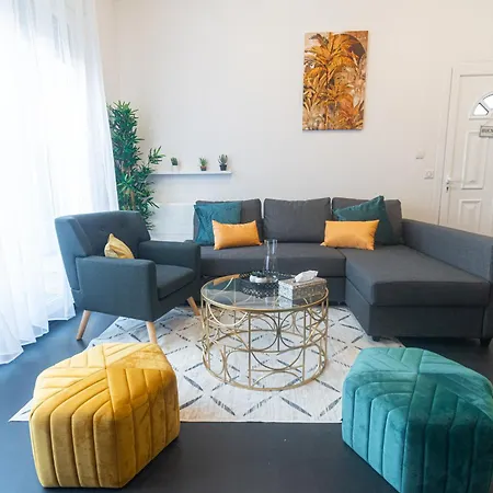 Triplex Exceptionnel 3min Du Metro7 Hébergement de vacances *